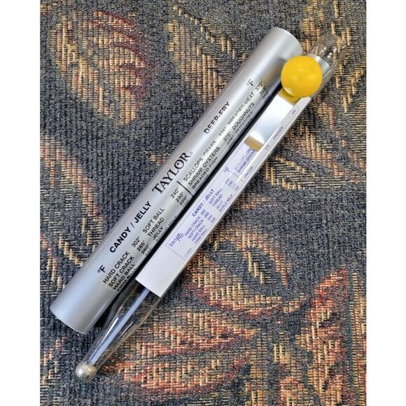 Taylor Candy/Deep Fry Thermometer - Picture 2 of 3